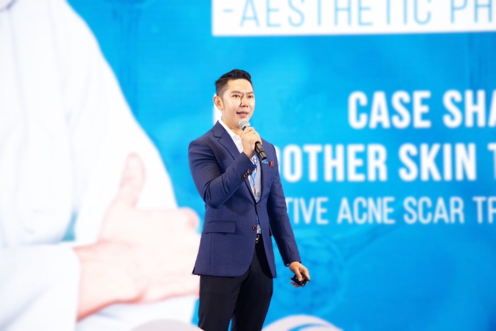 นพ.ธีรทัศน์ สำเภาเงิน ว.37791 ได้เข้าร่วมเป็นบรรยายและแบ่งปันประสบการณ์ด้านการรักษาหลุมสิวด้วยการใช้ผลิตภัณฑ์ในกลุ่ม PLLA เมื่อวันที่ 25 เมษายน 2568 จัดขึ้นที่โรงแรม InterContinental Bangkok นพ.ธีรทัศน์ สำเภาเงิน ว.37791 ได้เข้าร่วมเป็นบรรยายและแบ่งปันประสบการณ์ด้านการรักษาหลุมสิวด้วยการใช้ผลิตภัณฑ์ในกลุ่ม PLLA เมื่อวันที่ 25 เมษายน 2568 จัดขึ้นที่โรงแรม InterContinental Bangkok