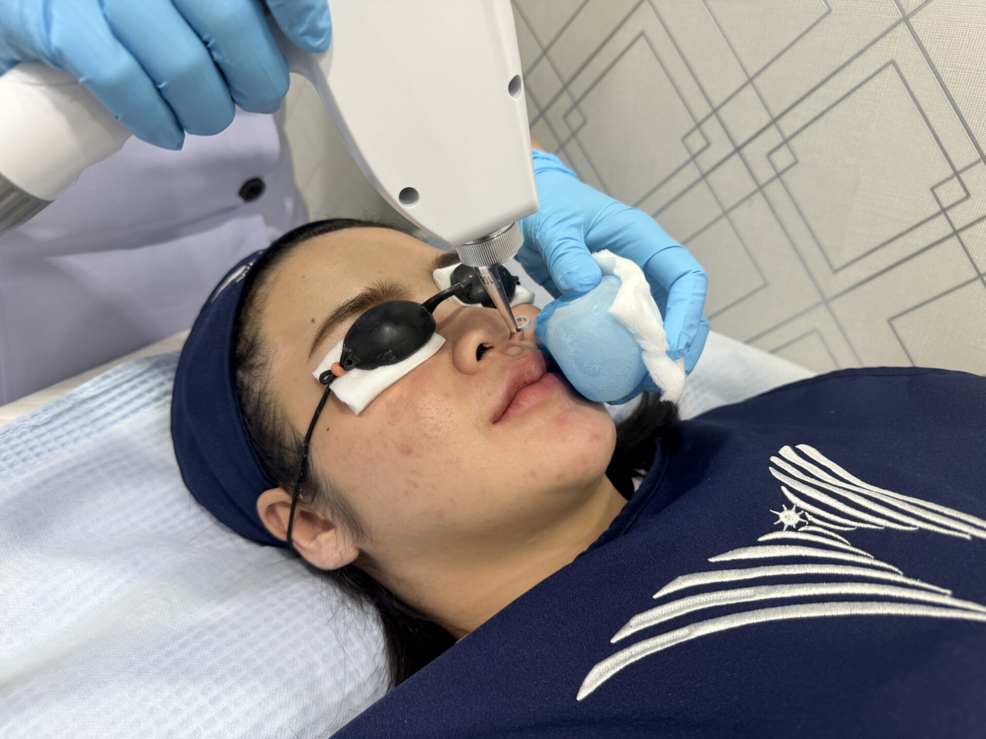 ขั้นตอนการทำเลเซอร์ปากชมพู 3